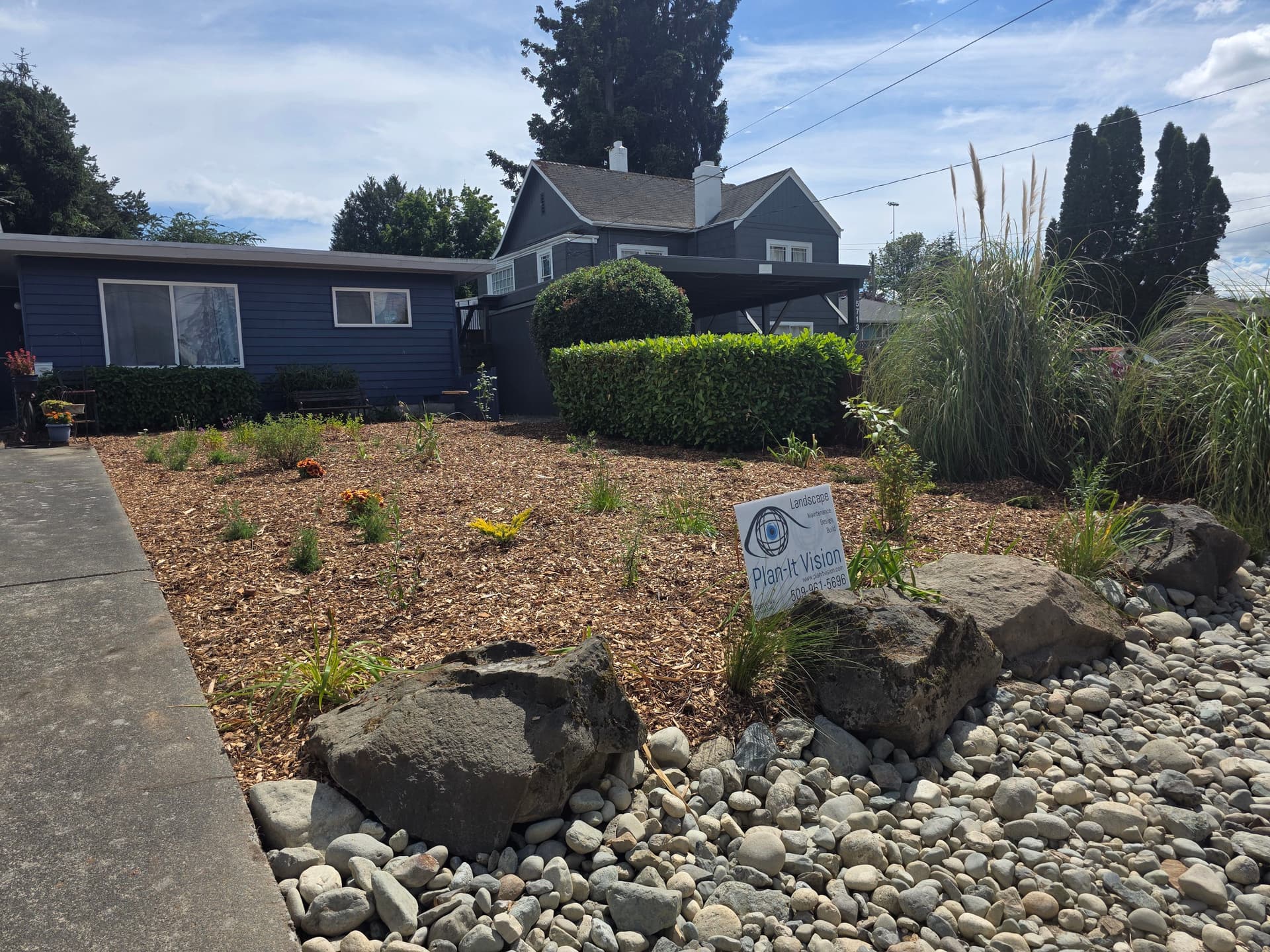 Gallery photos for Worn-Out Front Yard Gets a Native Planting Makeover: Image #7